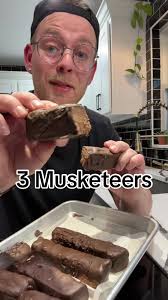 3 musketeers chocolate bar