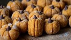 pumpkin cheesecake truffles