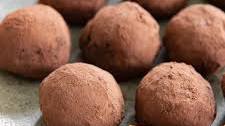 chocolate truffles with cocoa powder