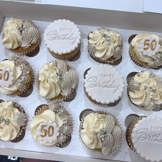 personalised cupcakes