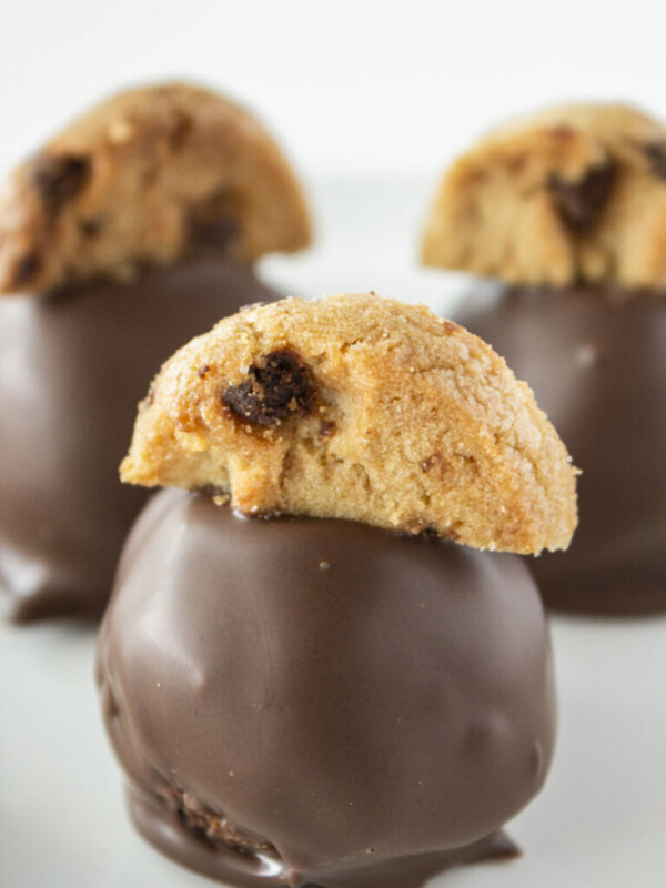 golden oreo truffles